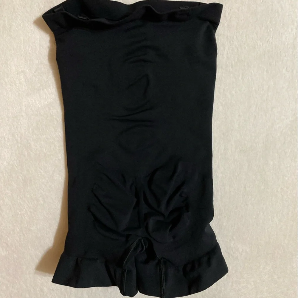 SKIMS Strapless Sculpting Shortie Bodysuit L - Picture 4 of 5